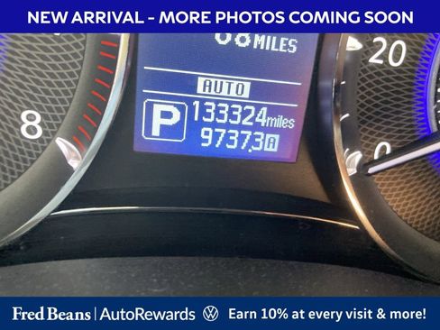 Used 2017 INFINITI QX80 4WD w/ Driver Assistance Package image 15