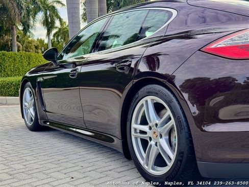 Used 2012 Porsche Panamera 4S image 14