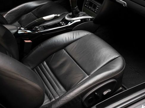 Used 2001 Porsche 911 Turbo image 39