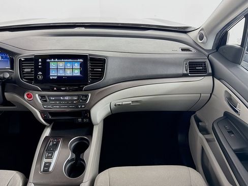 Used 2021 Honda Pilot EX image 21