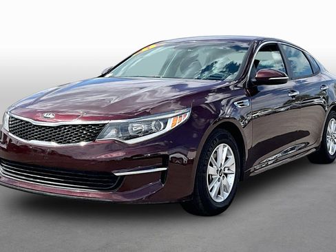 Used 2018 Kia Optima LX FWD image 1