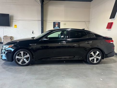 Used 2019 Kia Optima S w/ S Panoramic Sunroof Package image 4