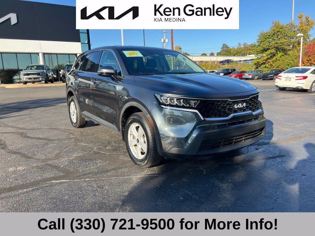 Certified 2022 Kia Sorento LX AWD/4WD image 6