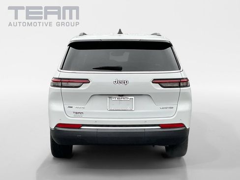 Used 2023 Jeep Grand Cherokee L Limited AWD/4WD image 6