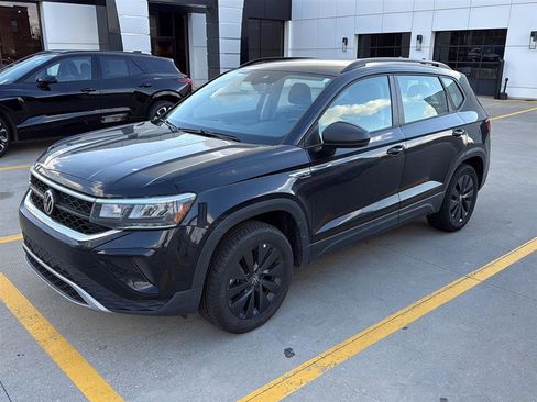 Used 2022 Volkswagen Taos S w/ IQ Drive S Package image 1