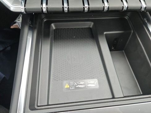 New 2025 GMC Acadia Elevation w/ Black Edition image 31