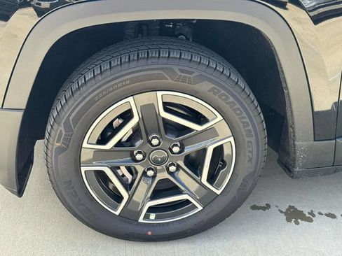 New 2026 Jeep Cherokee Laredo AWD/4WD image 4