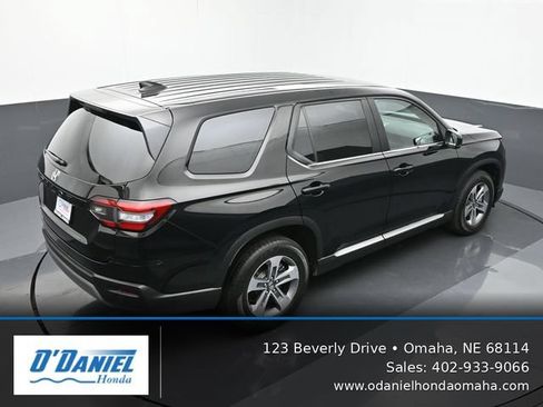 Used 2024 Honda Pilot EX-L image 18