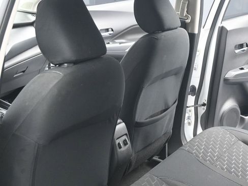 Used 2023 Nissan Kicks SV image 17