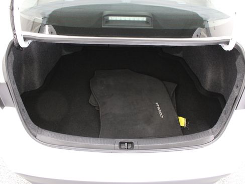 Used 2026 Toyota Corolla LE FWD image 29