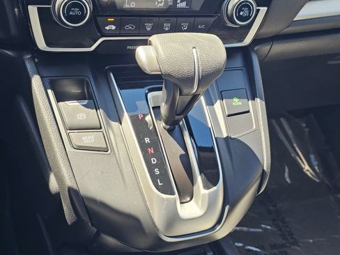Used 2018 Honda CR-V LX image 17