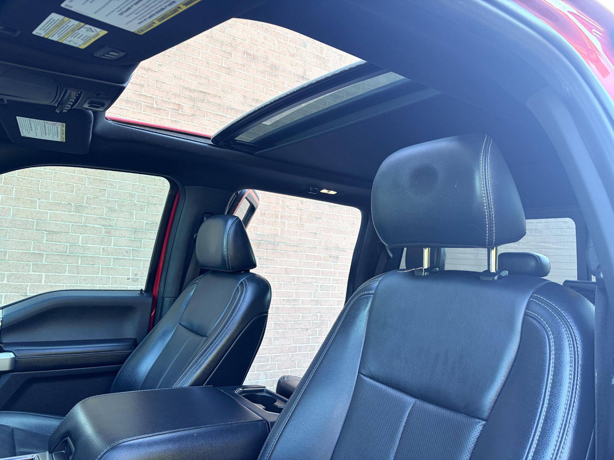 Used 2022 Ford F250 Lariat w/ Lariat Ultimate Package AWD/4WD image 28