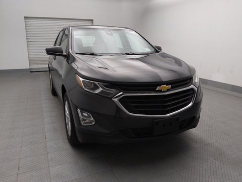 Used 2021 Chevrolet Equinox LS AWD/4WD image 14