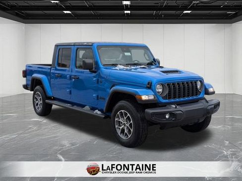 New 2025 Jeep Gladiator Sport image 7