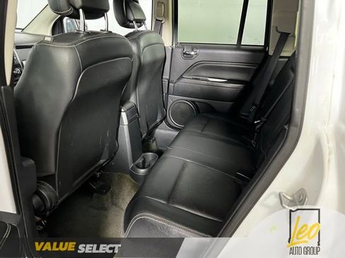 Used 2016 Jeep Compass High Altitude image 18