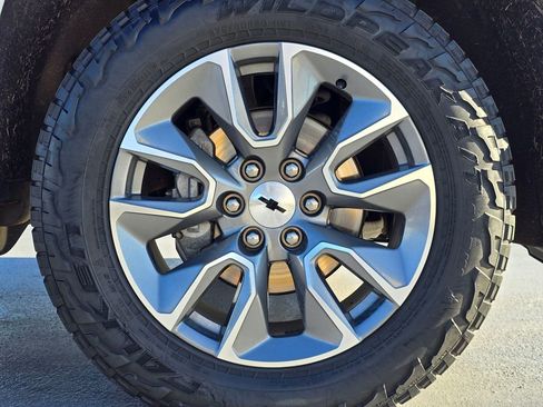 Used 2021 Chevrolet Silverado 1500 RST image 9