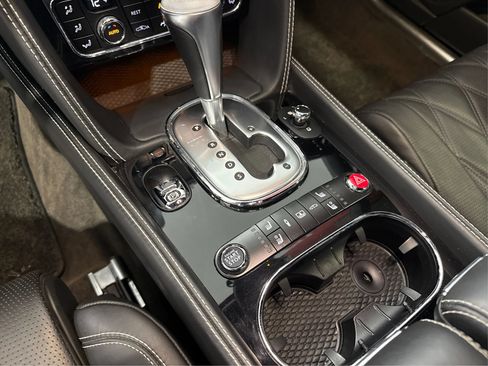 Used 2014 Bentley Flying Spur W12 AWD/4WD image 18