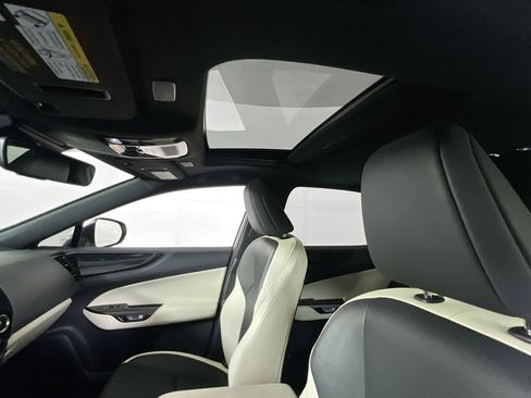 Used 2024 Lexus NX 250 AWD image 21