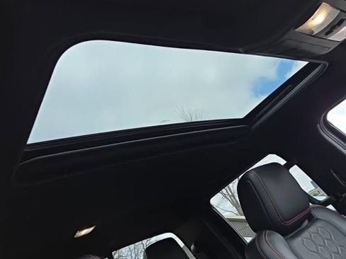 Used 2023 Nissan Frontier PRO-4X w/ Pro-4X Premium Package image 9