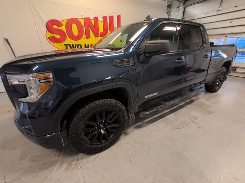 Used 2020 GMC Sierra 1500 Elevation w/ Elevation 2.7L Value Package image 2