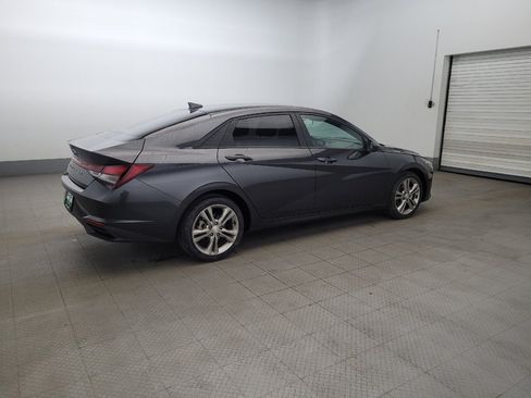 Used 2023 Hyundai Elantra SEL w/ Cargo Package image 10