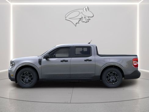 New 2026 Ford Maverick XLT w/ XLT Luxury Package image 3