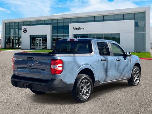 Used 2024 Ford Maverick XLT image 3