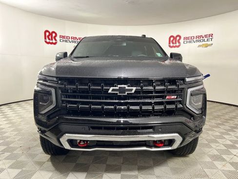 Used 2025 Chevrolet Tahoe Z71 w/ Comfort Package AWD/4WD image 2