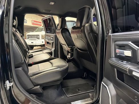 Used 2019 RAM 2500 Laramie AWD/4WD image 42