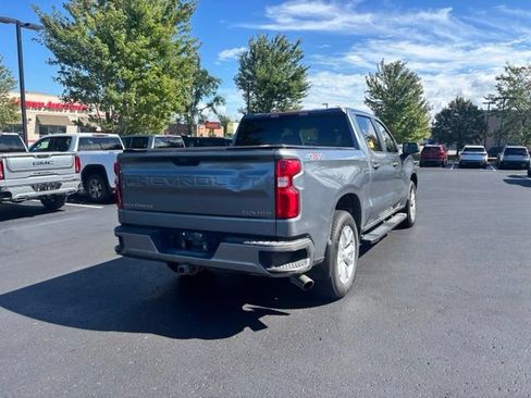 Used 2019 Chevrolet Silverado 1500 Custom w/ Custom Value Package AWD/4WD image 6