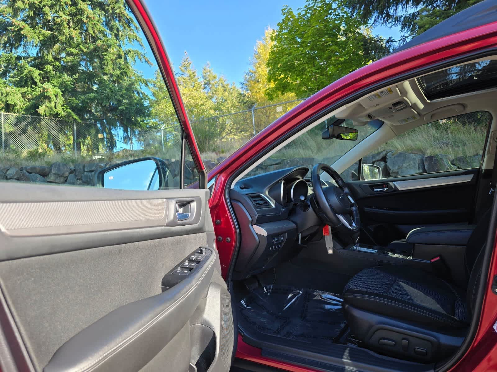 Used 2018 Subaru Outback 2.5i Premium AWD/4WD image 21