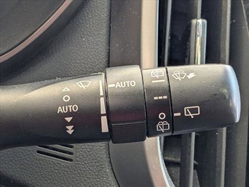 Used 2019 Subaru Ascent Touring image 14