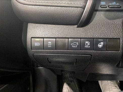 Used 2021 Toyota Camry SE AWD/4WD image 20