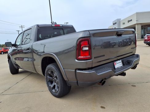 Used 2025 RAM 1500 Big Horn AWD/4WD image 34