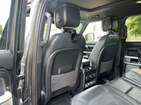 Certified 2023 Land Rover Defender 130 S AWD/4WD image 33