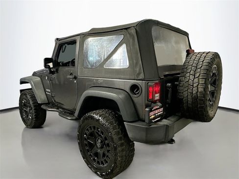 Used 2017 Jeep Wrangler Sport image 8