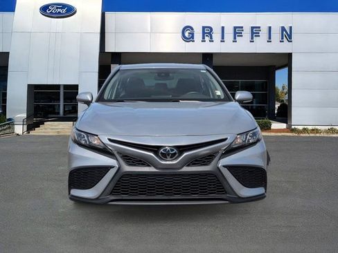 Used 2023 Toyota Camry SE w/ Convenience Package image 12