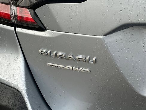 Used 2023 Subaru Outback Limited image 16