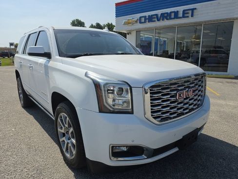 Used 2018 GMC Yukon Denali AWD/4WD image 1
