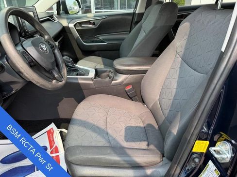 Used 2020 Toyota RAV4 XLE w/ All Weather Liner Package AWD/4WD image 16