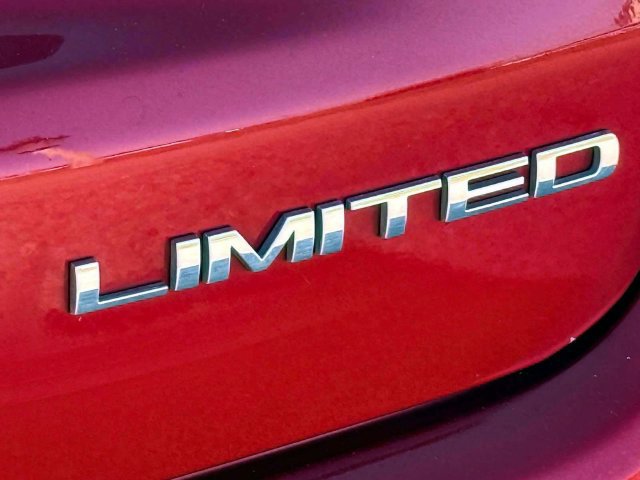 Certified 2025 Jeep Compass Limited AWD/4WD image 11