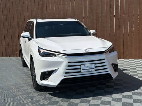 Used 2025 Lexus TX 350 FWD w/ Technology Package image 13