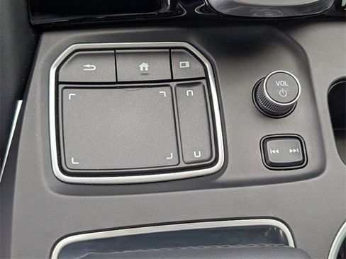 Used 2023 Acura MDX A-Spec image 17