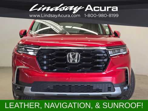 Used 2024 Honda Pilot Elite image 2