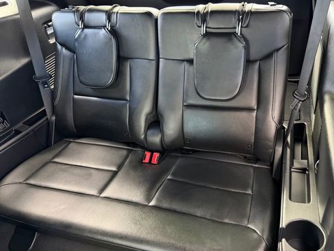 Certified 2022 Ford Explorer ST w/ Equipment Group 401A image 27