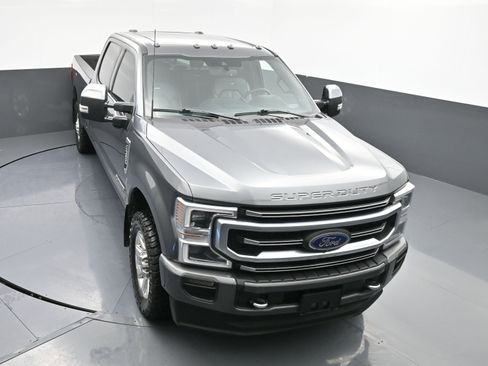 Used 2022 Ford F350 Platinum w/ FX4 Off-Road Package image 34