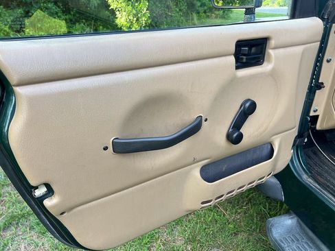 Used 2001 Jeep Wrangler Sport AWD/4WD image 13