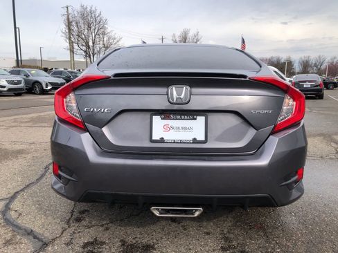 Used 2020 Honda Civic Sport image 4