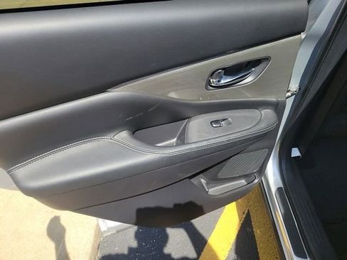 Used 2017 Nissan Murano SL AWD/4WD image 15