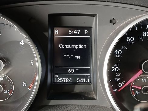 Used 2014 Volkswagen Jetta TDI FWD image 27